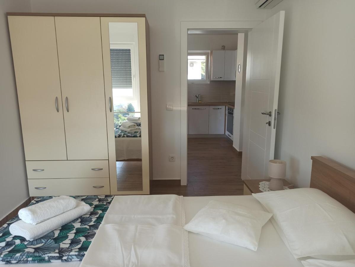 Apartment Bolanca Primošten Exteriör bild